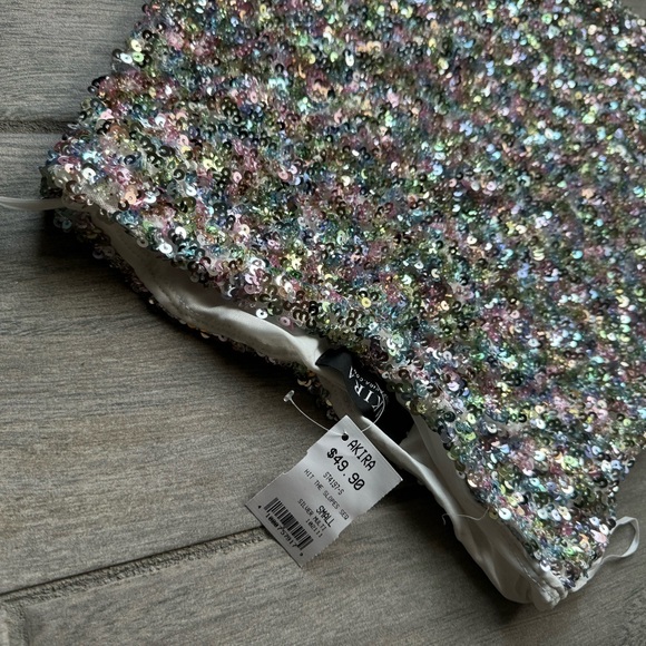 Akira Skirt - Picture 2 of 3